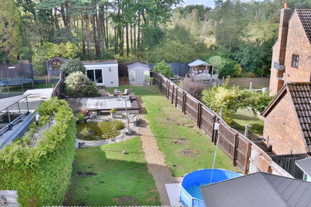 Property photo 2 of 24