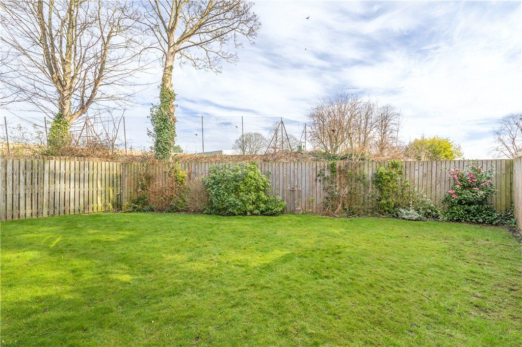 Property photo 2 of 22 Garden