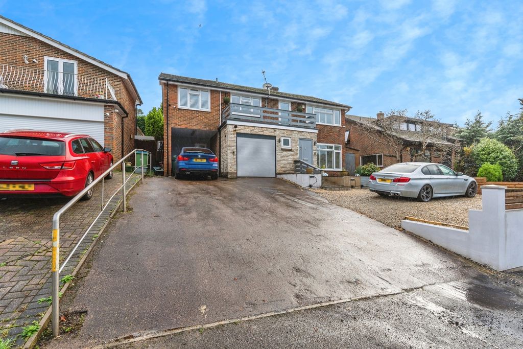 Property photo 1 of 23 Photo