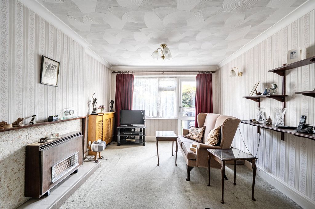 Property photo 3 of 11 Reception Room