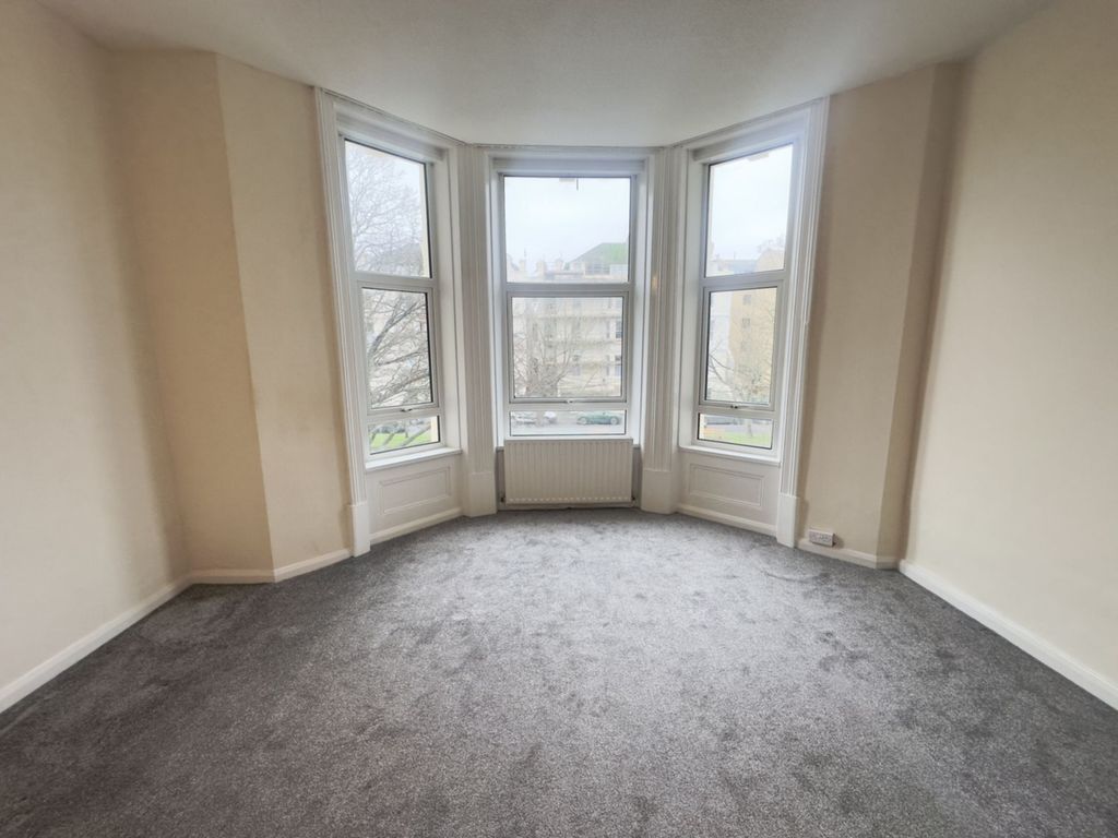 Property photo 2 of 11 Photo 18