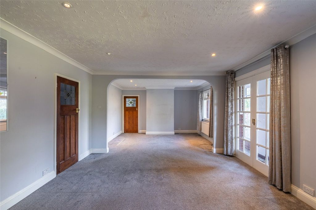 Property photo 3 of 39 Picture No. 31