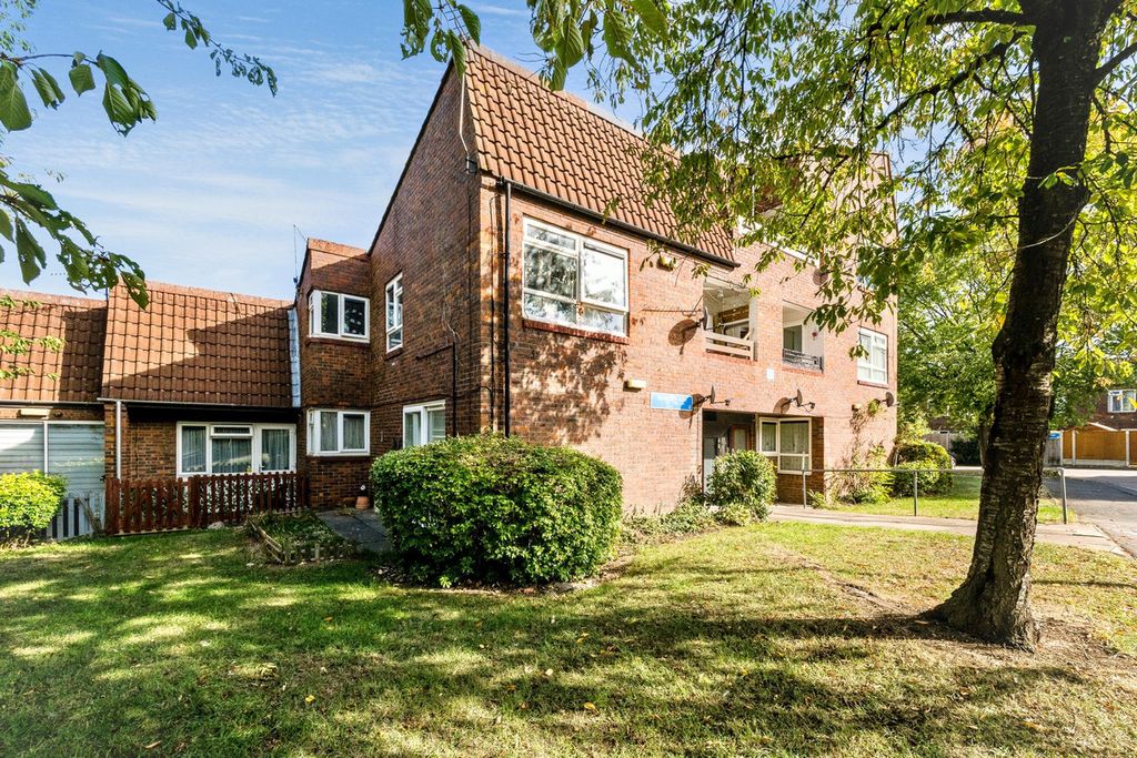 Property photo 1 of 21