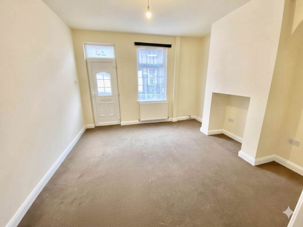 Property photo 2 of 12 Gemini_Generated_Image_Xt5To1Xt5To1Xt5T