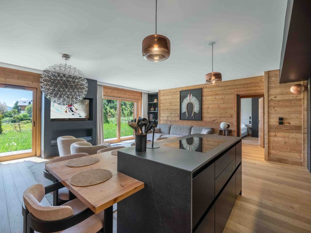 Property photo 1 of 12 Megeve Apartment For