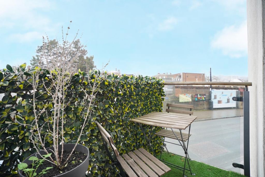 Property photo 3 of 11 3.Jpg