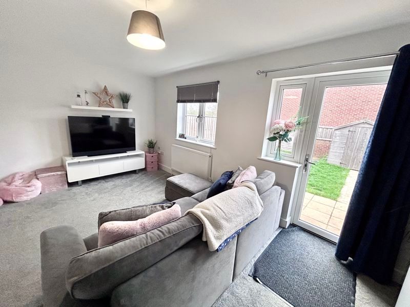 Property photo 2 of 12 Photo 2