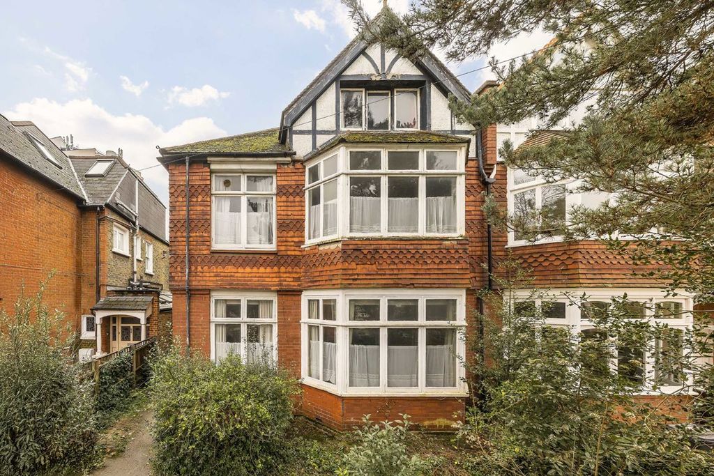 Property photo 1 of 5