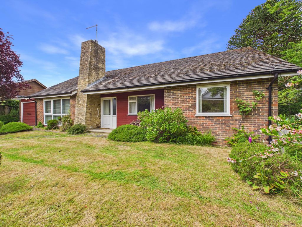 Property photo 2 of 24