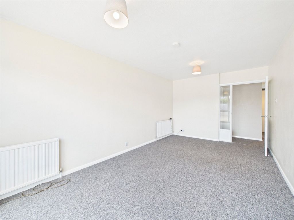 Property photo 3 of 12 Picture No. 03