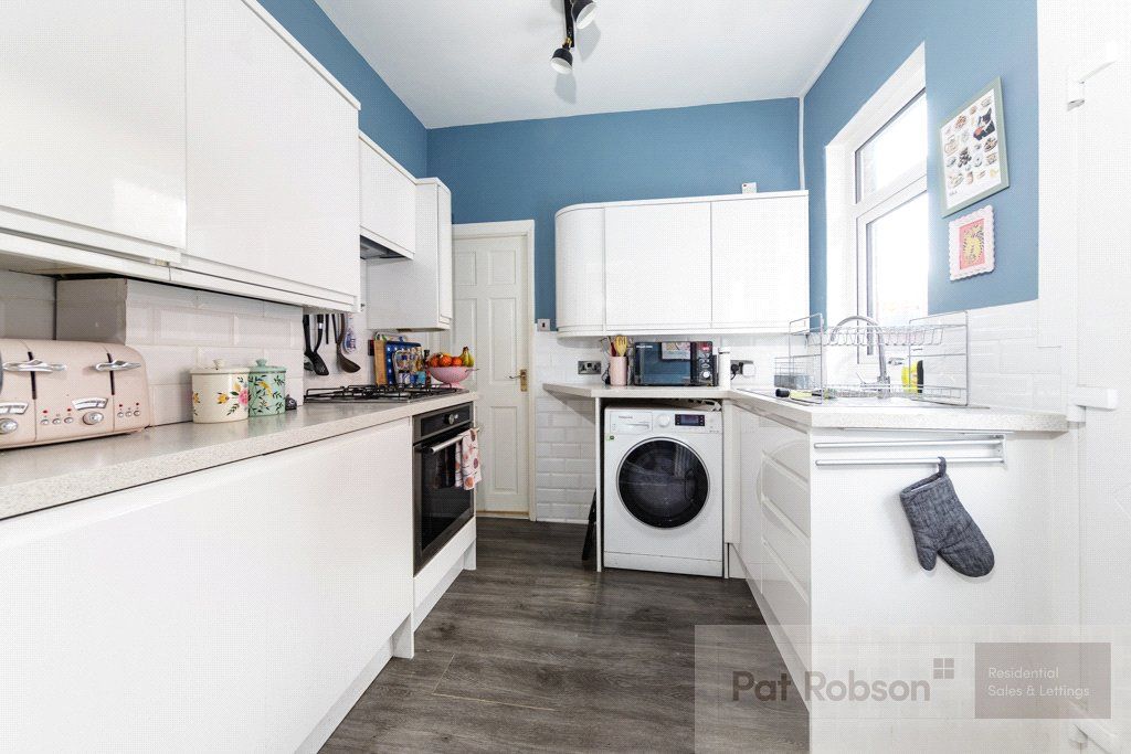 Property photo 3 of 18 Picture 3