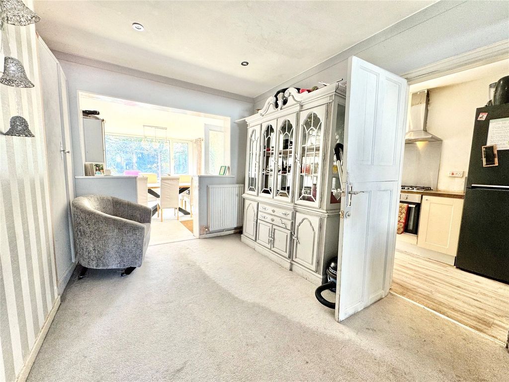 Property photo 3 of 14 Picture No. 18