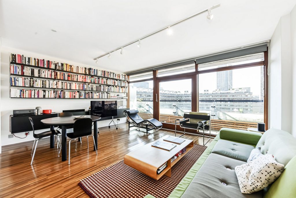 Property photo 1 of 19