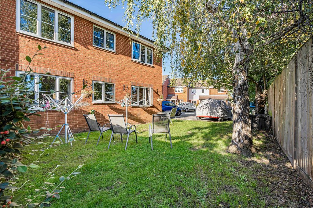 Property photo 2 of 15