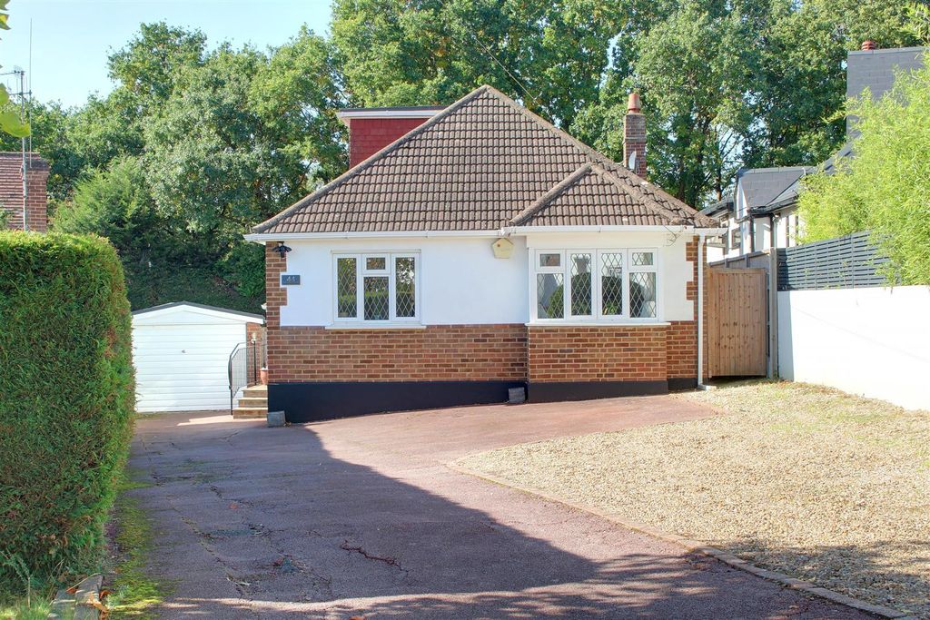 Property photo 1 of 27 Img_9670-Img_9672.Jpg