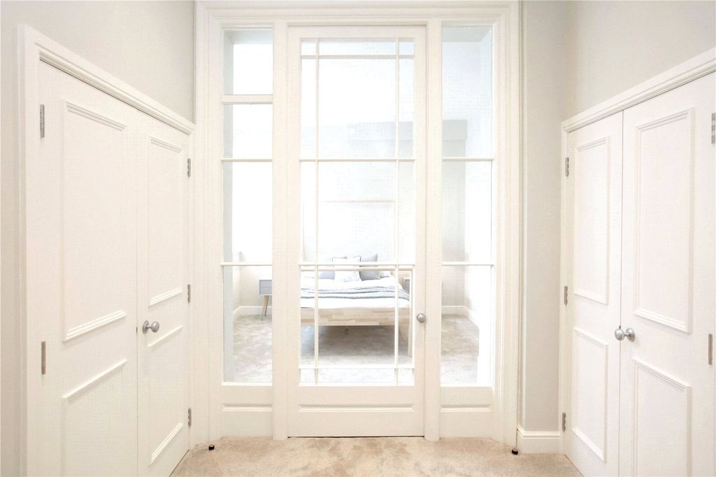 Additional image 14 of 3 bed flat to rentStratton House, 61 High West Street, Dorchester, Dorset DT1