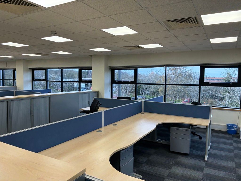 Property photo 3 of 8 Photo 6