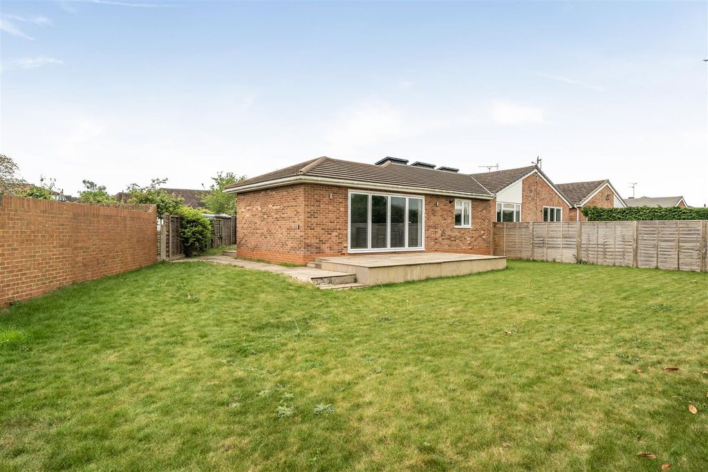 Property photo 1 of 20 1457123-18-69Fdef00cc4A2.Jpg