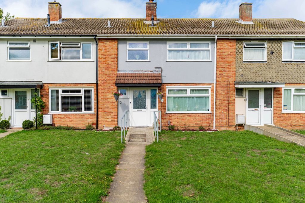 Property photo 1 of 16