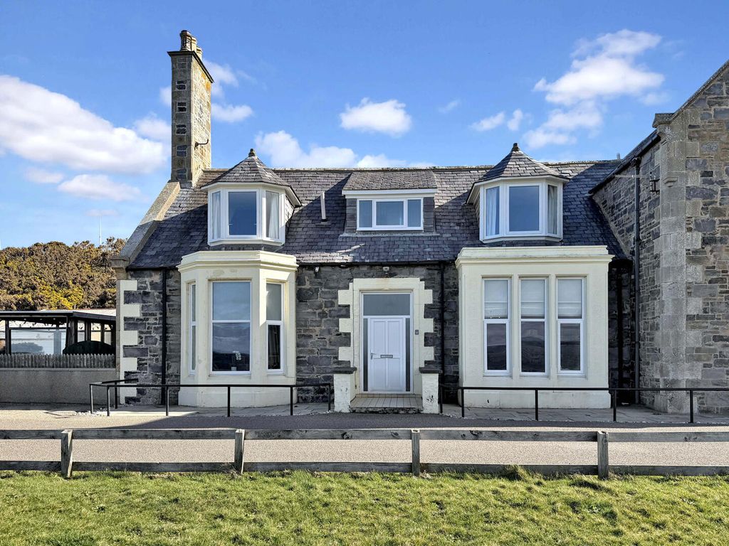 Property photo 1 of 31 Front (Exterior)