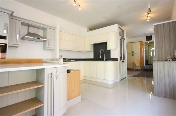 Property photo 2 of 5 Image 2