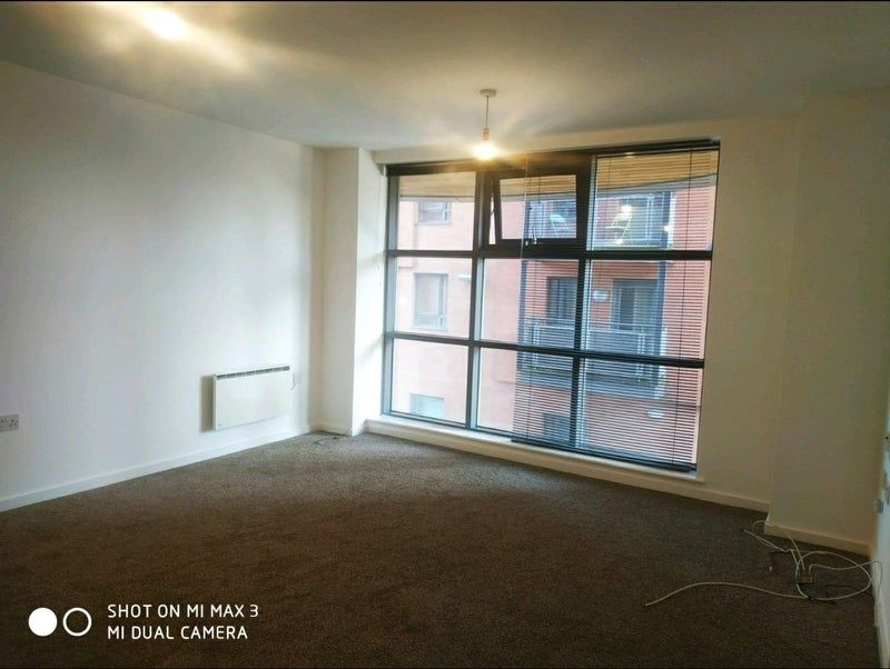 Property photo 2 of 7 Bright And Airy Bedroom With Large Windows...