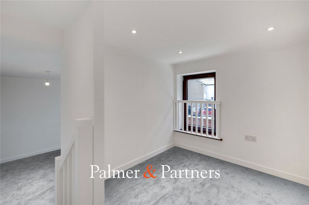 Property photo 3 of 10 Picture No. 03