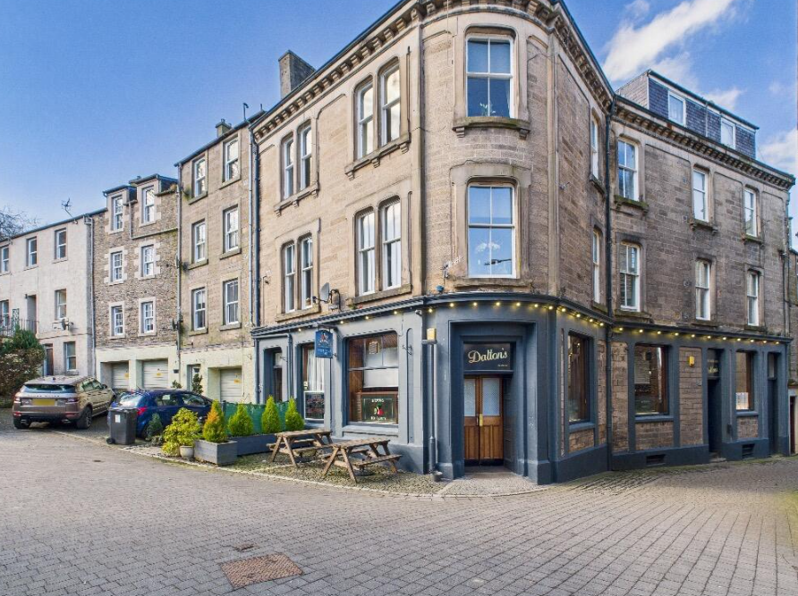 Property photo 1 of 18