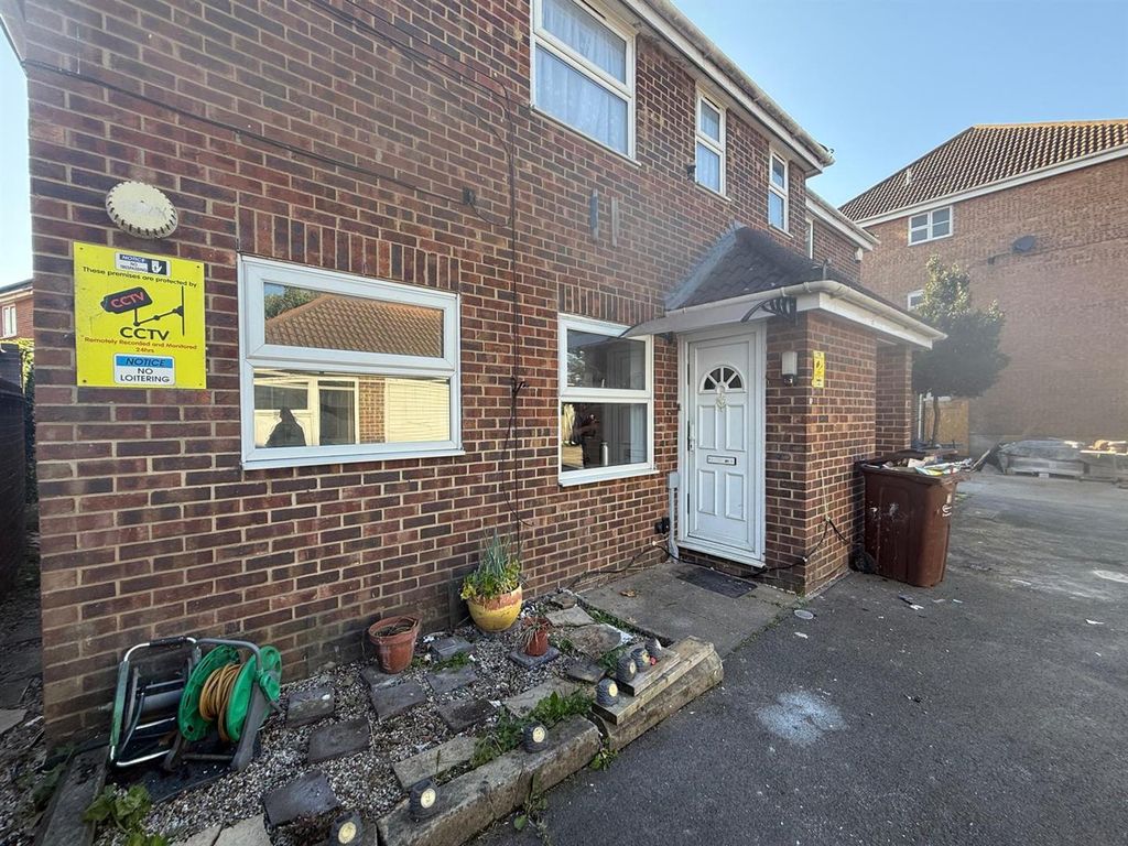 Property photo 1 of 8 Front Entrance..Jpg