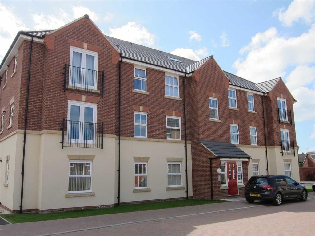 Property photo 3 of 10 Braunton.Jpg