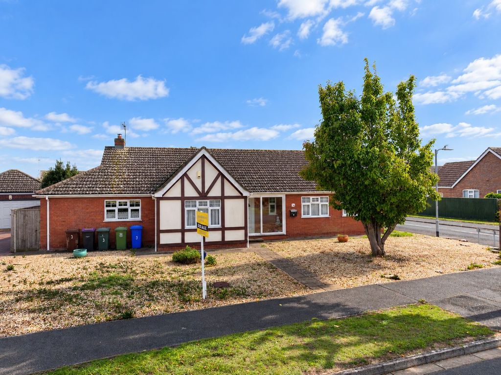 Property photo 1 of 18