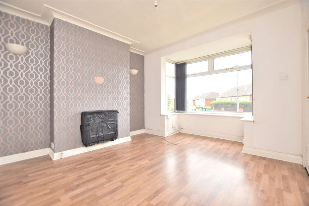 Property photo 2 of 13 Picture No. 10