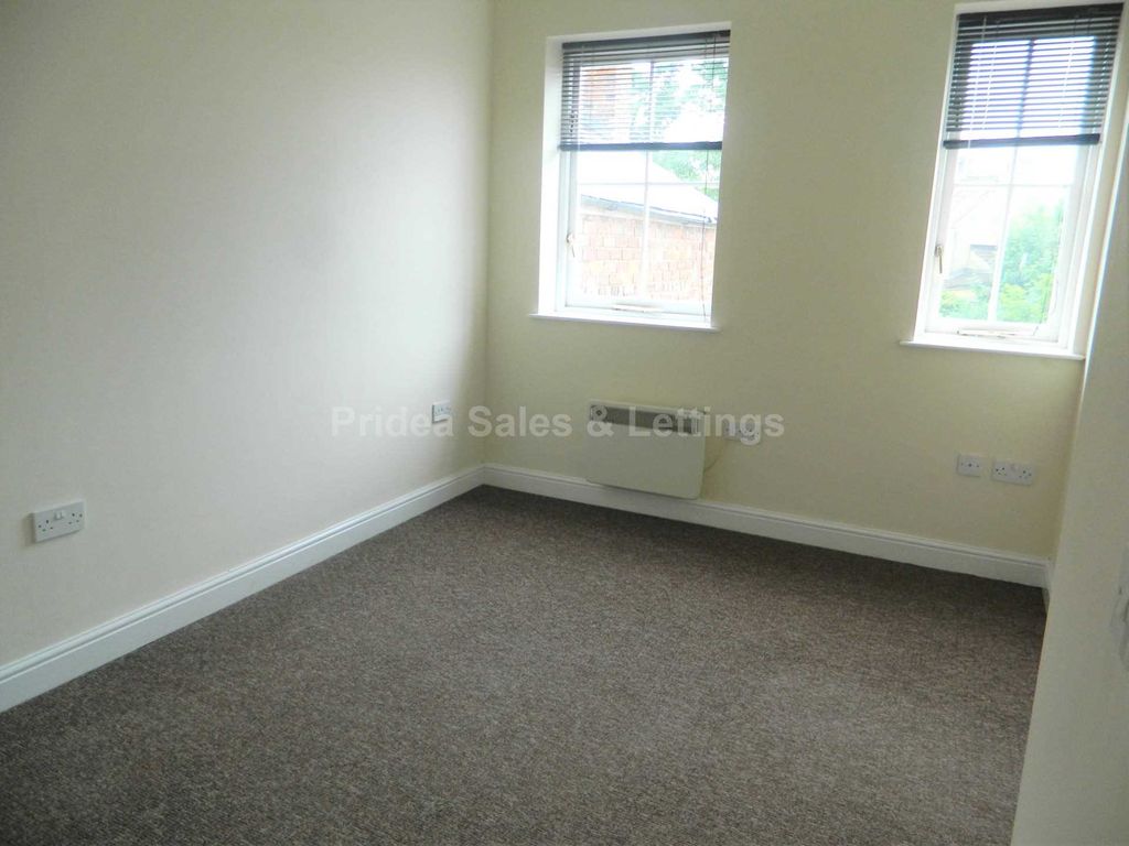 Property photo 3 of 5