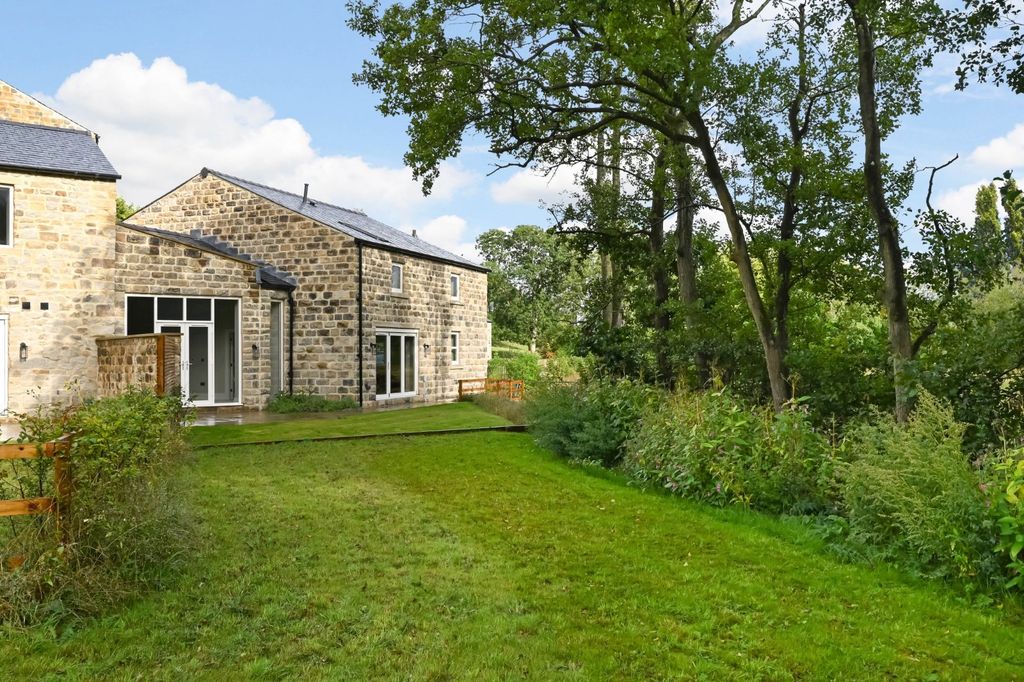 Property photo 1 of 22 Picture No. 27