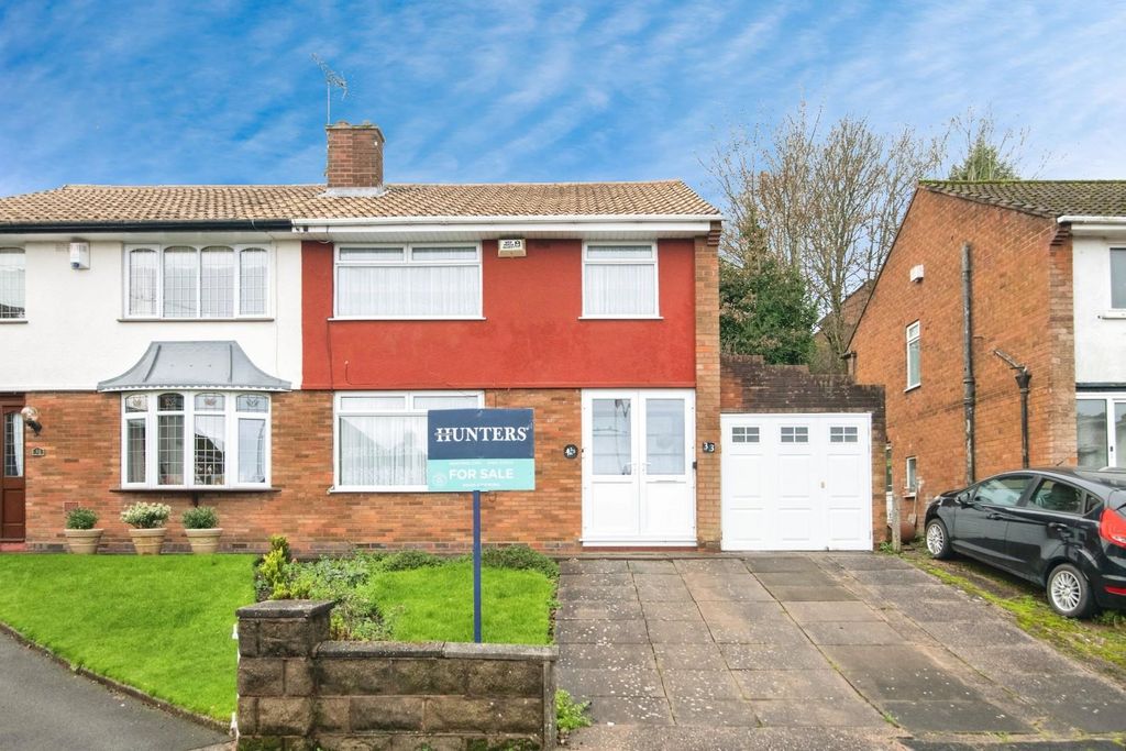 Property photo 1 of 22 Greenoak-31.Jpg