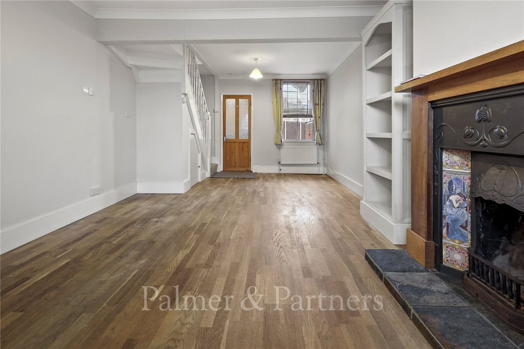 Property photo 2 of 8 Reception Room