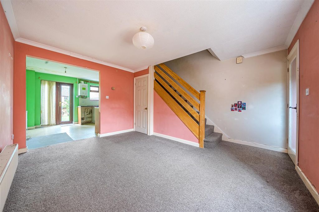 Property photo 3 of 10 1418277-8-69B28B1722388.Jpg