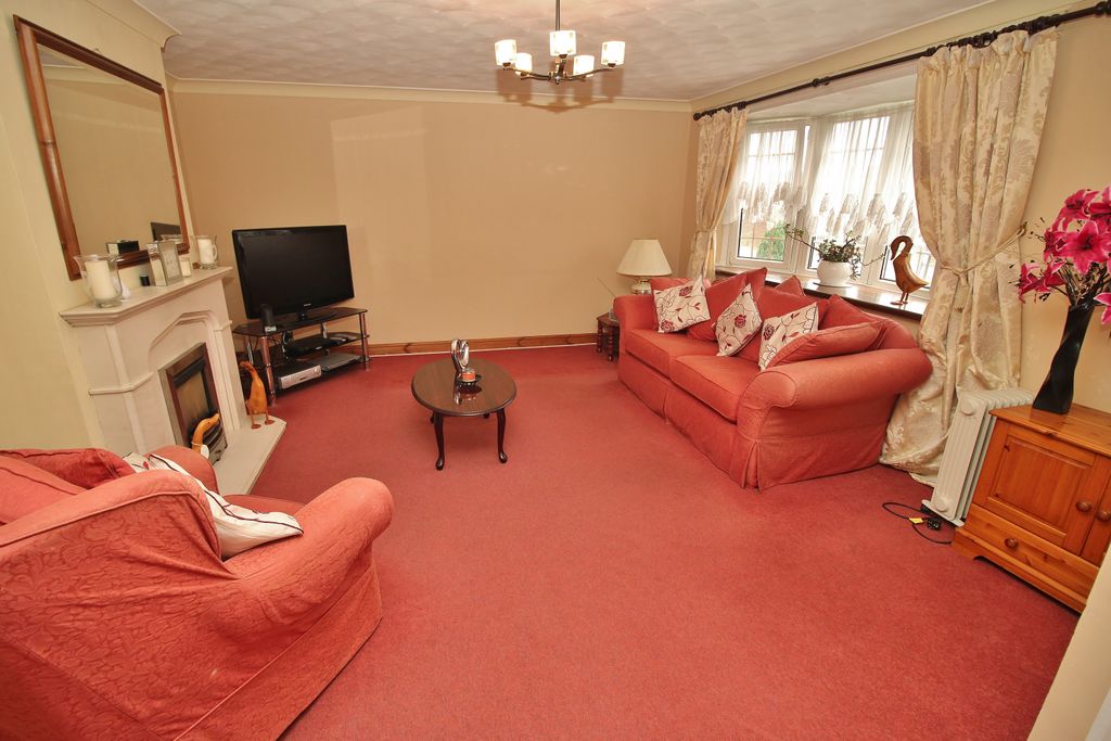Property photo 2 of 15