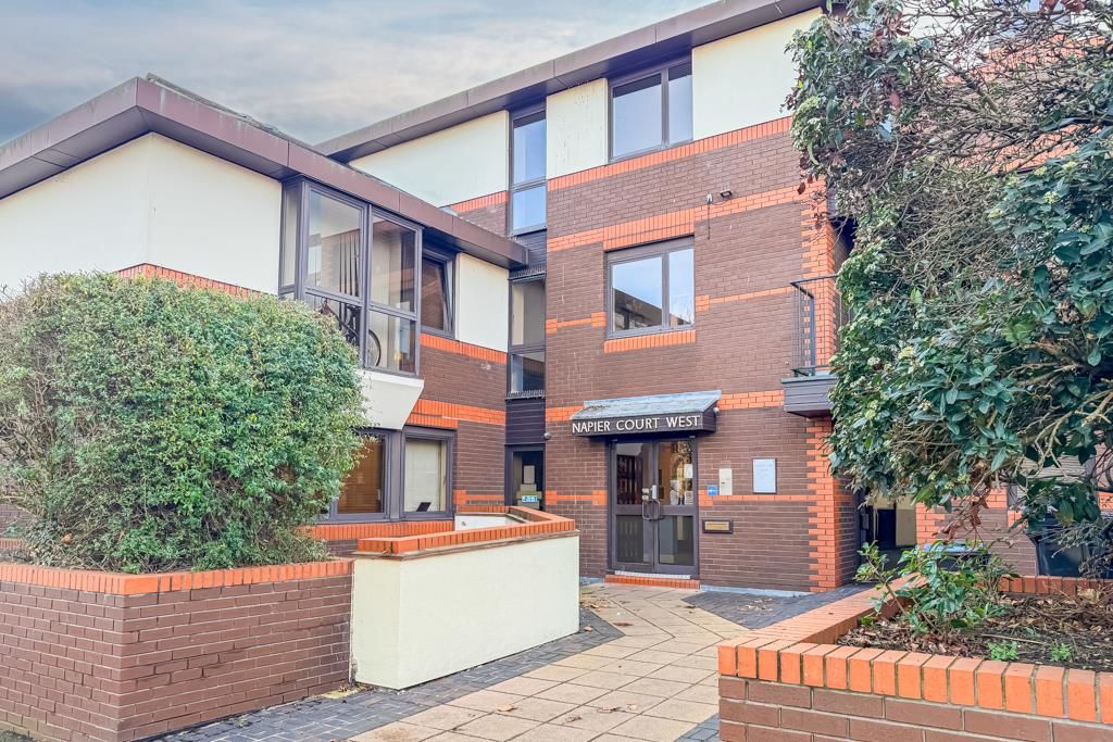 Property photo 1 of 11 Front