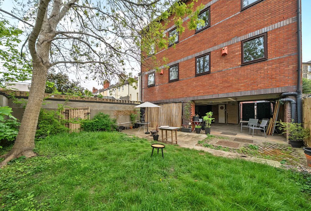 Property photo 1 of 19 1280999 (22).Jpg