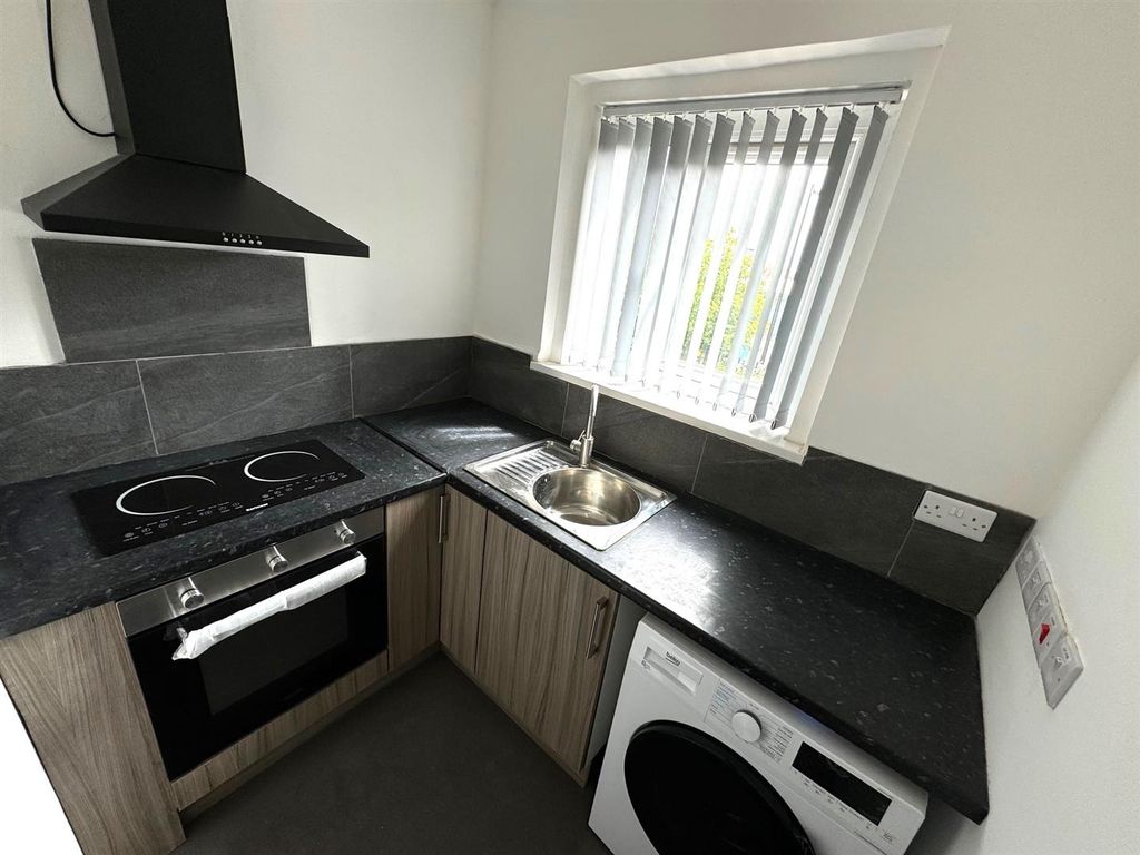 Property photo 3 of 4 Fr10.Jpg