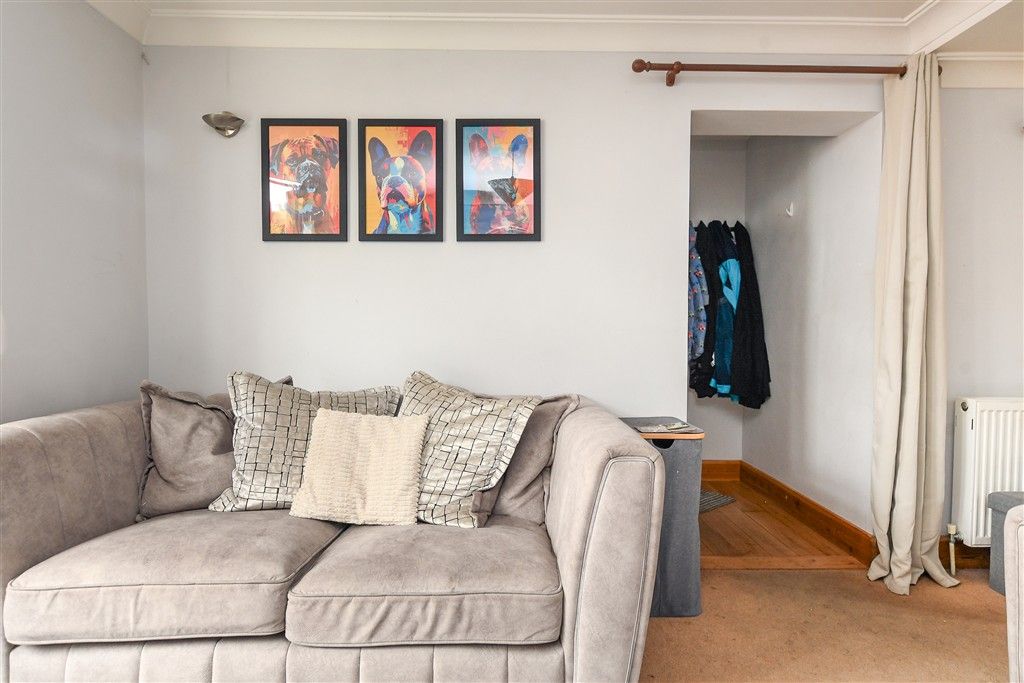 Property photo 3 of 15 Internal Lifestyle Photograph