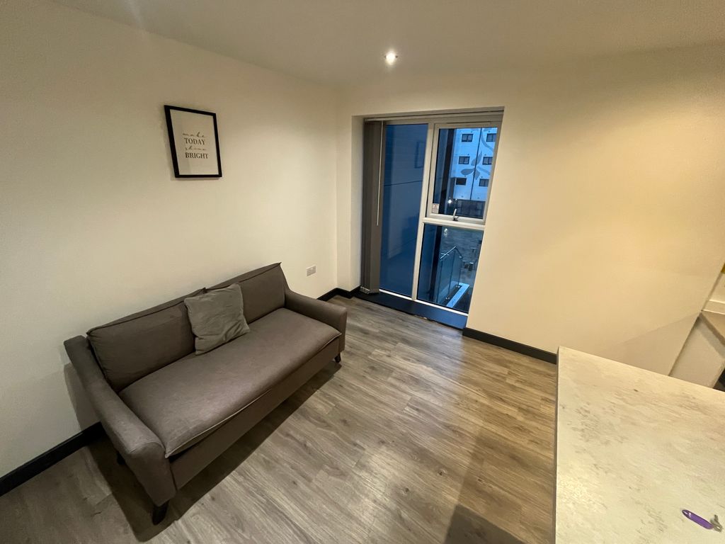 Property photo 2 of 10 2