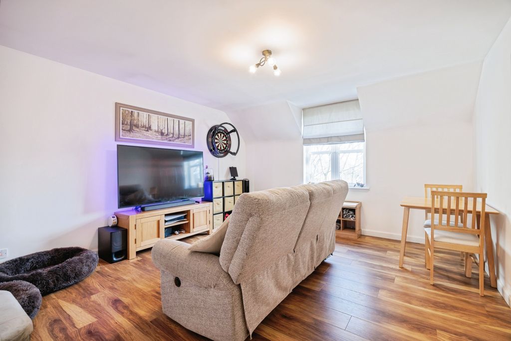 Property photo 2 of 15 Living Room