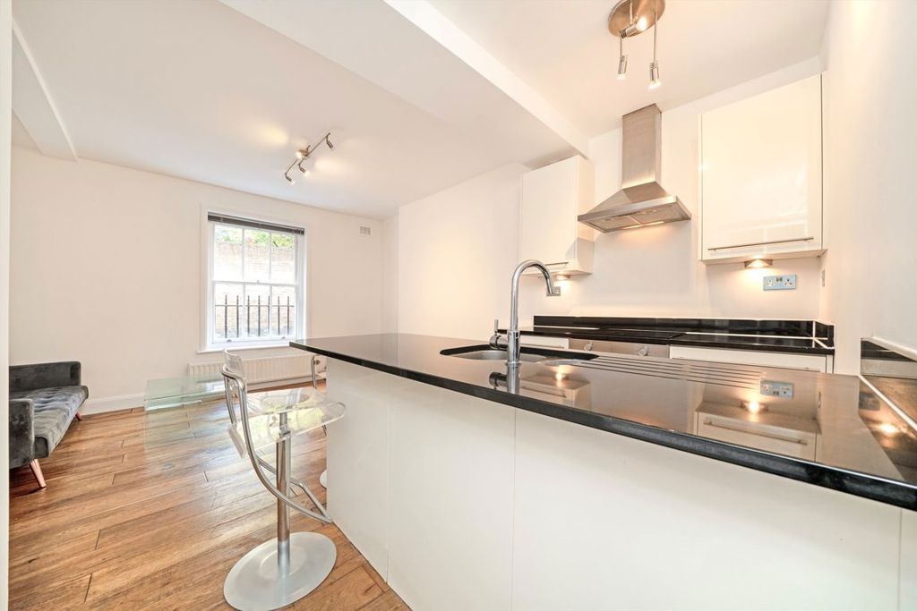 Property photo 2 of 5