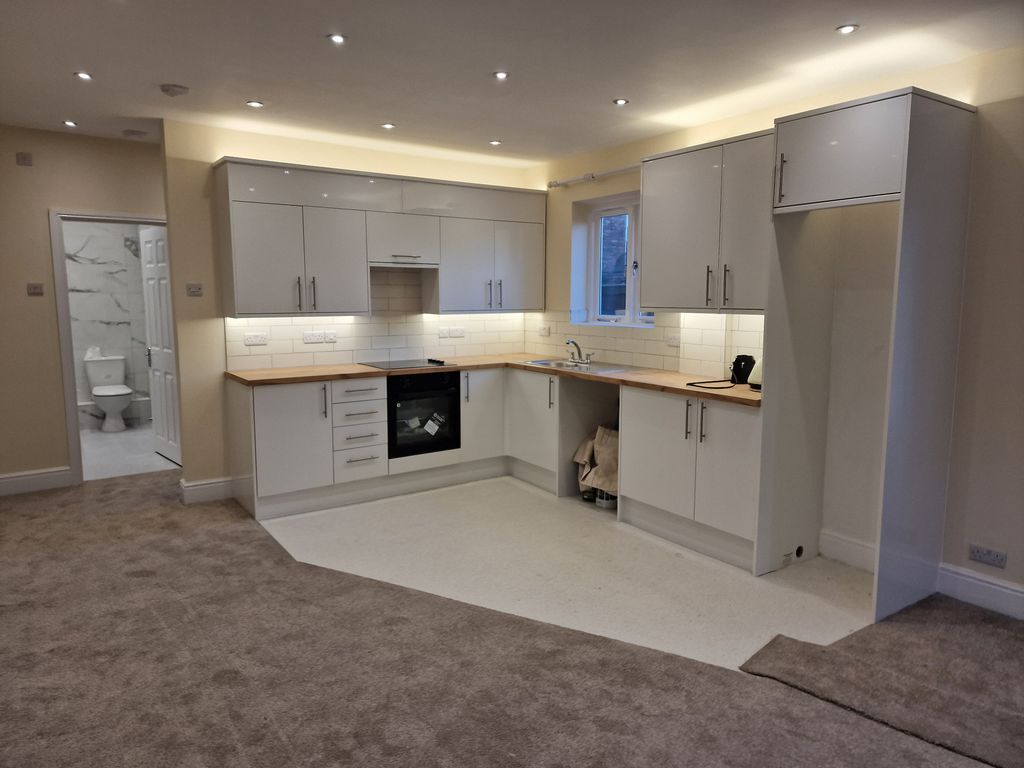 Property photo 1 of 9 Image