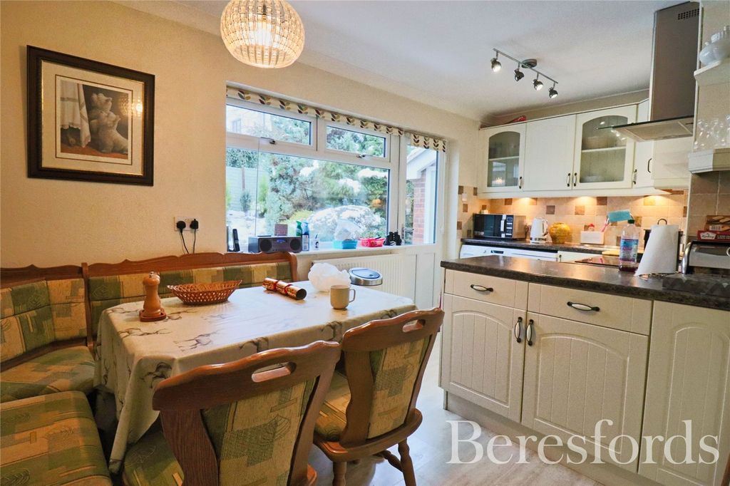 Property photo 3 of 12 3