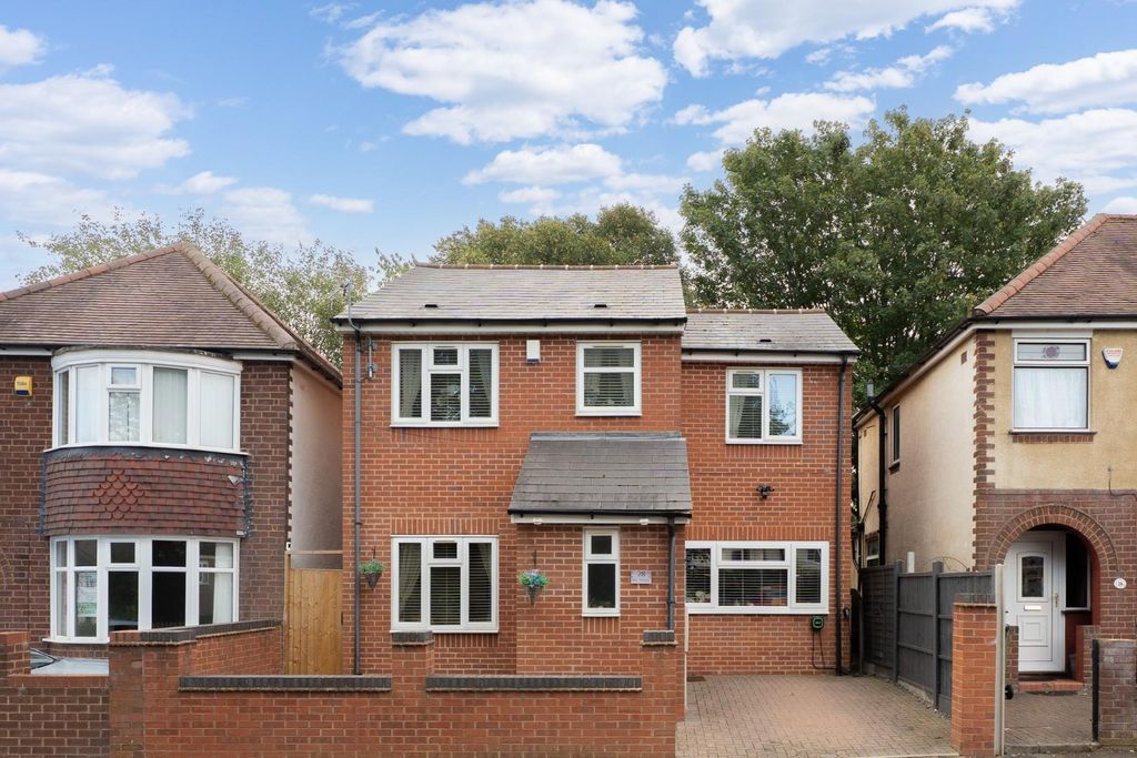 Property photo 1 of 17 Hill Street-19.Jpg