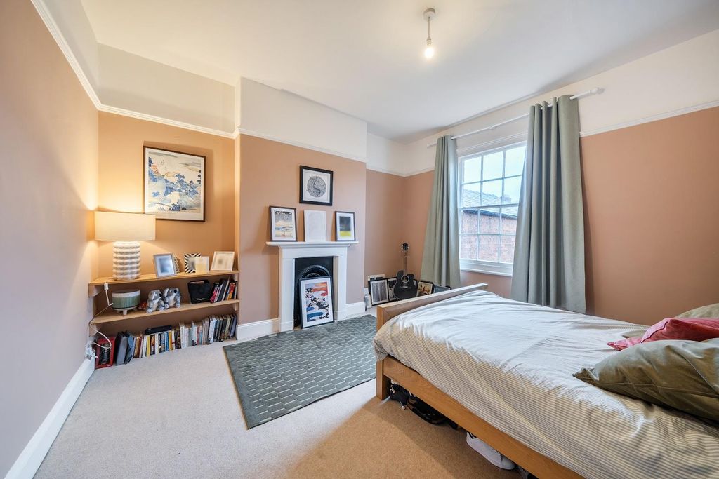 Additional image 12 of 4 bed town house for salePierremont Crescent, Darlington DL3