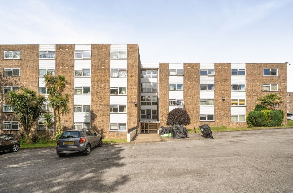 Property photo 1 of 8 1463385-4-6A0E1E7...